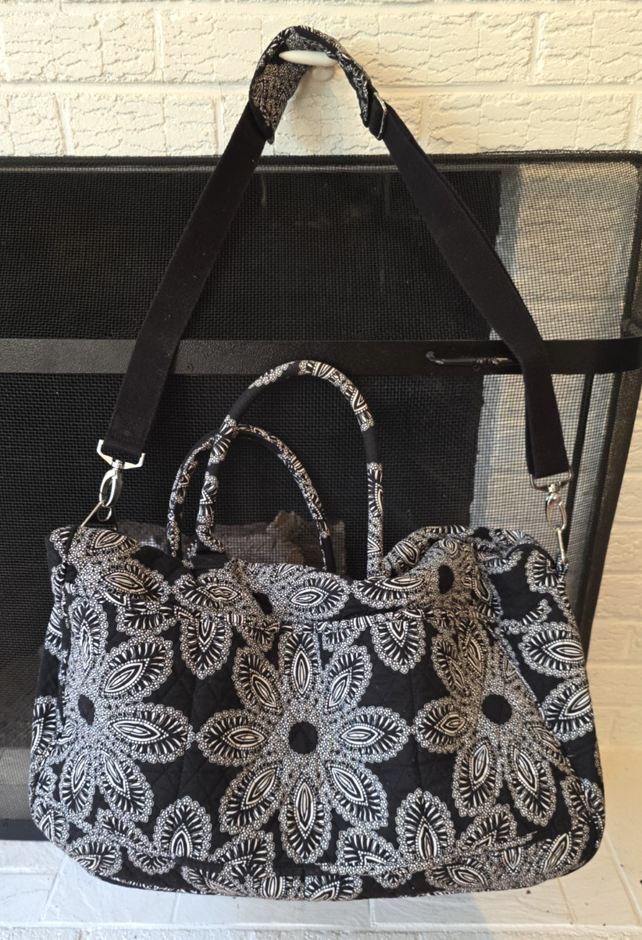 Vera Bradley 2 Pc Large Weekender Pouch Blanco Bouquet Travel Floral Bag
